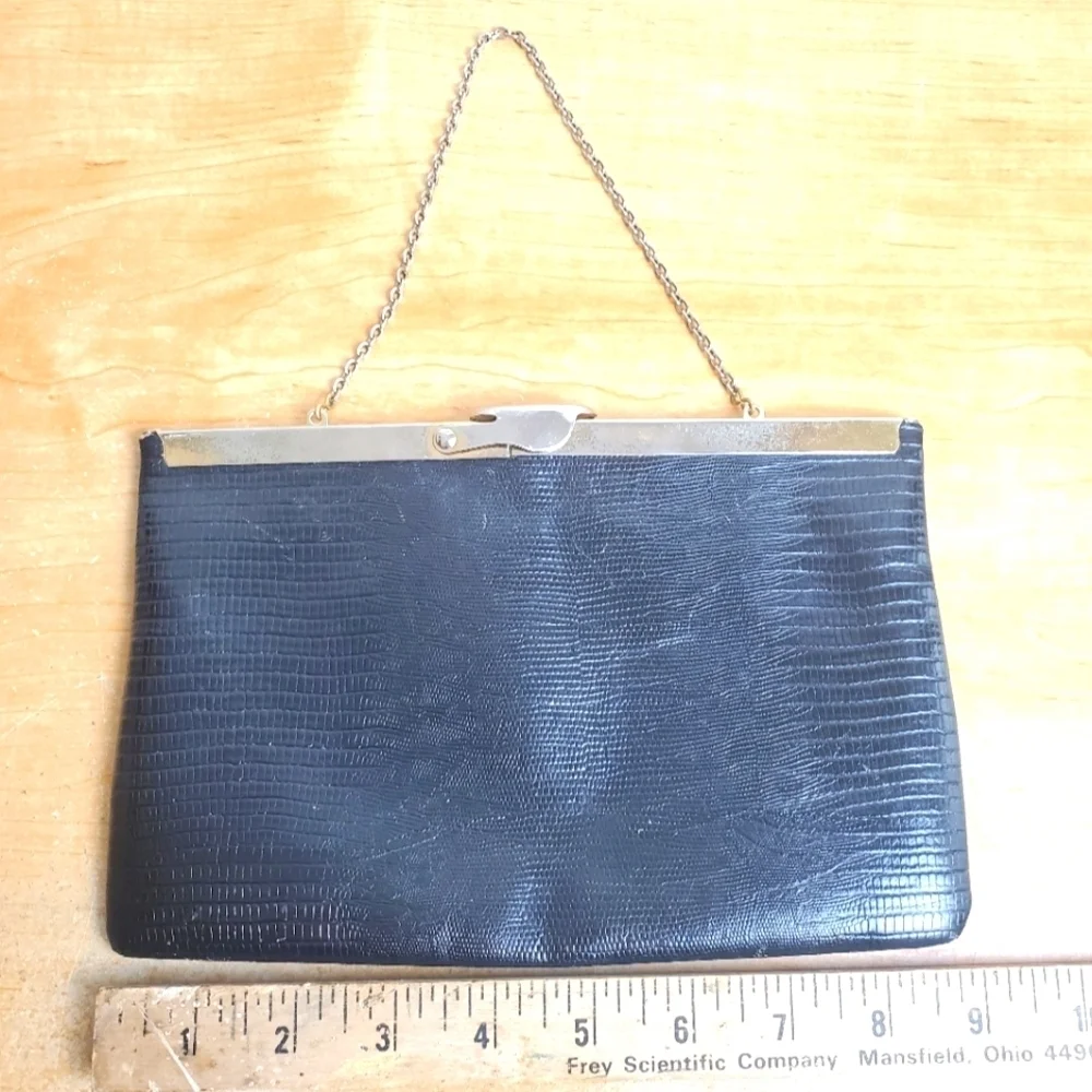Vntg Etra Purse / Clutch. Genuine leather, croc embossed. Black with gold hardwa